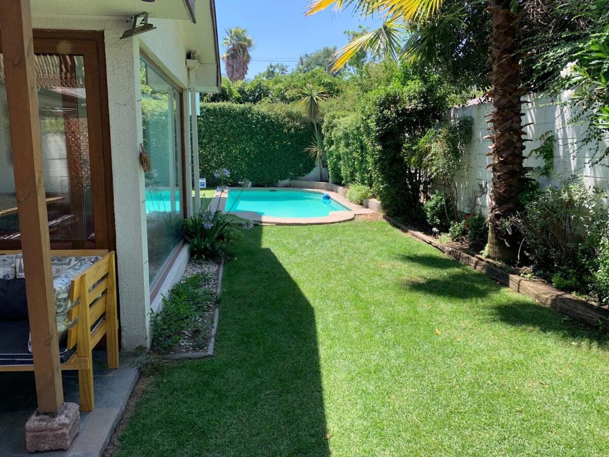 Casa Vitacura 12p Pool Snow Shopping Clinicas 5 Dorm - 8 Camas Сasa de vacaciones